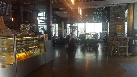 DO Restaurant & Live Music